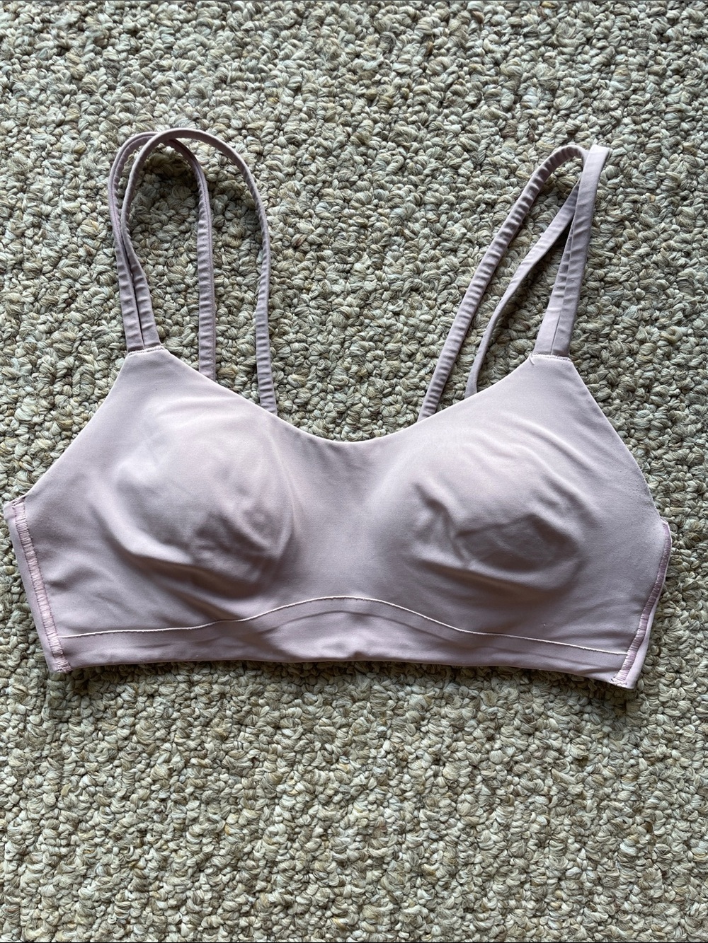 🔹New Listing🔹 lululemon athletica Like A Cloud Sports Bra